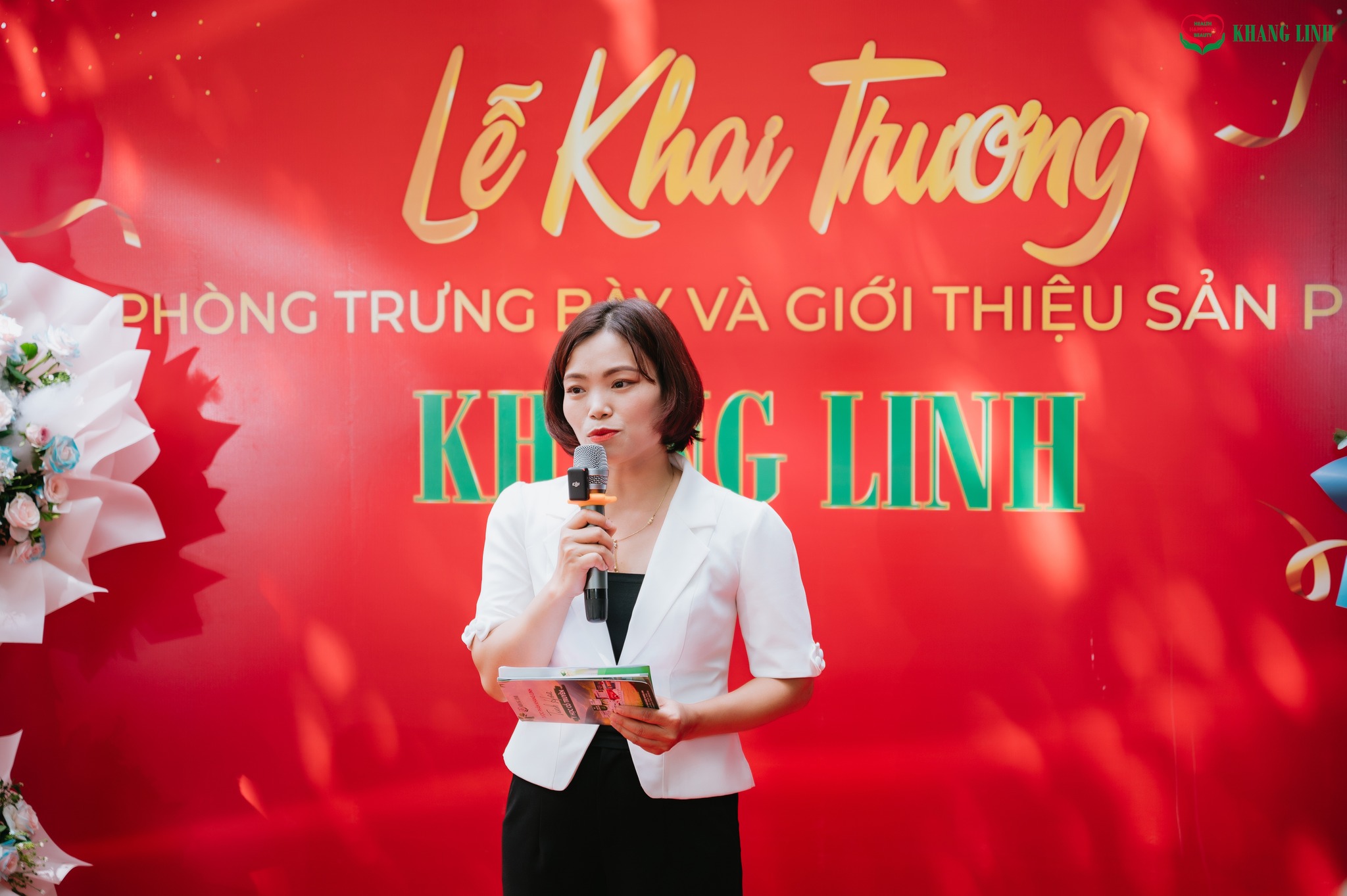 Đại diện công ty phát biểu tại buỗi lễ